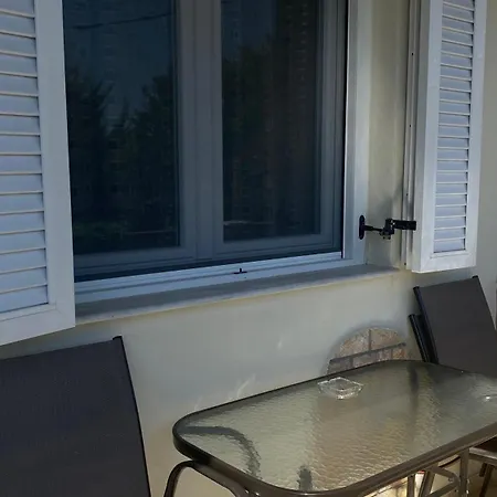 Mihalis * Nikiti (Sithonia)