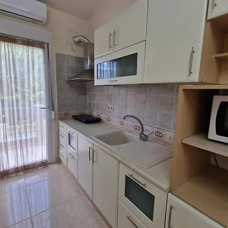 Appartement Mihalis *