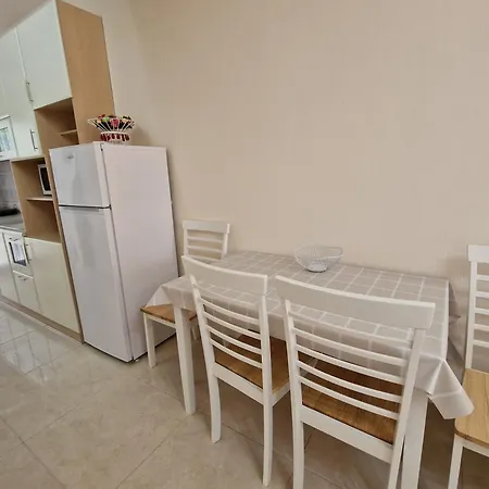 Mihalis Apartament