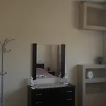 Mihalis Apartament *