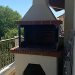 Mihalis * Nikiti (Sithonia)