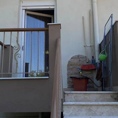 Apartament Mihalis Nikiti (Sithonia)