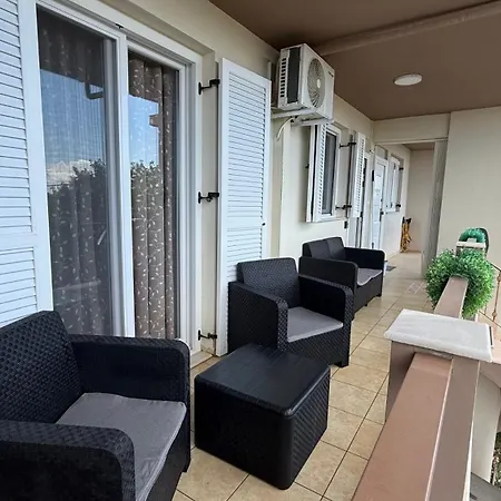 Apartament Mihalis